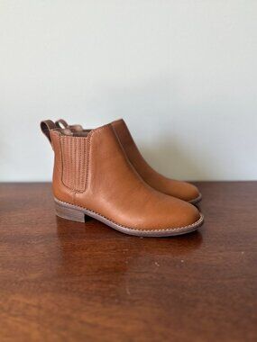 Madewell Ainsley Chelsea Boot (Size 5) Like New
